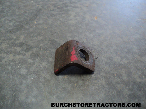 しの Distributor_Clip_for_Farmall_S