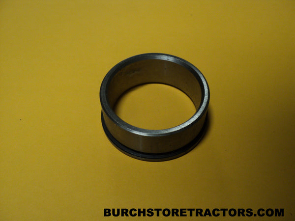 Front Axle Pivot Bushing for Massey Ferguson TO20 Tractor