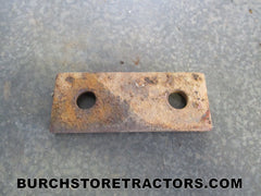 Push Blade Drawbar Filler Plate for IH Farmall Cub Tractors, 651832R1