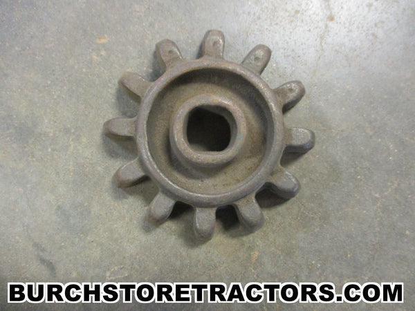 cole planter 12 tooth distance gear