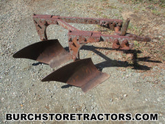 farmall 140 tractor fast hitch double bottom plow
