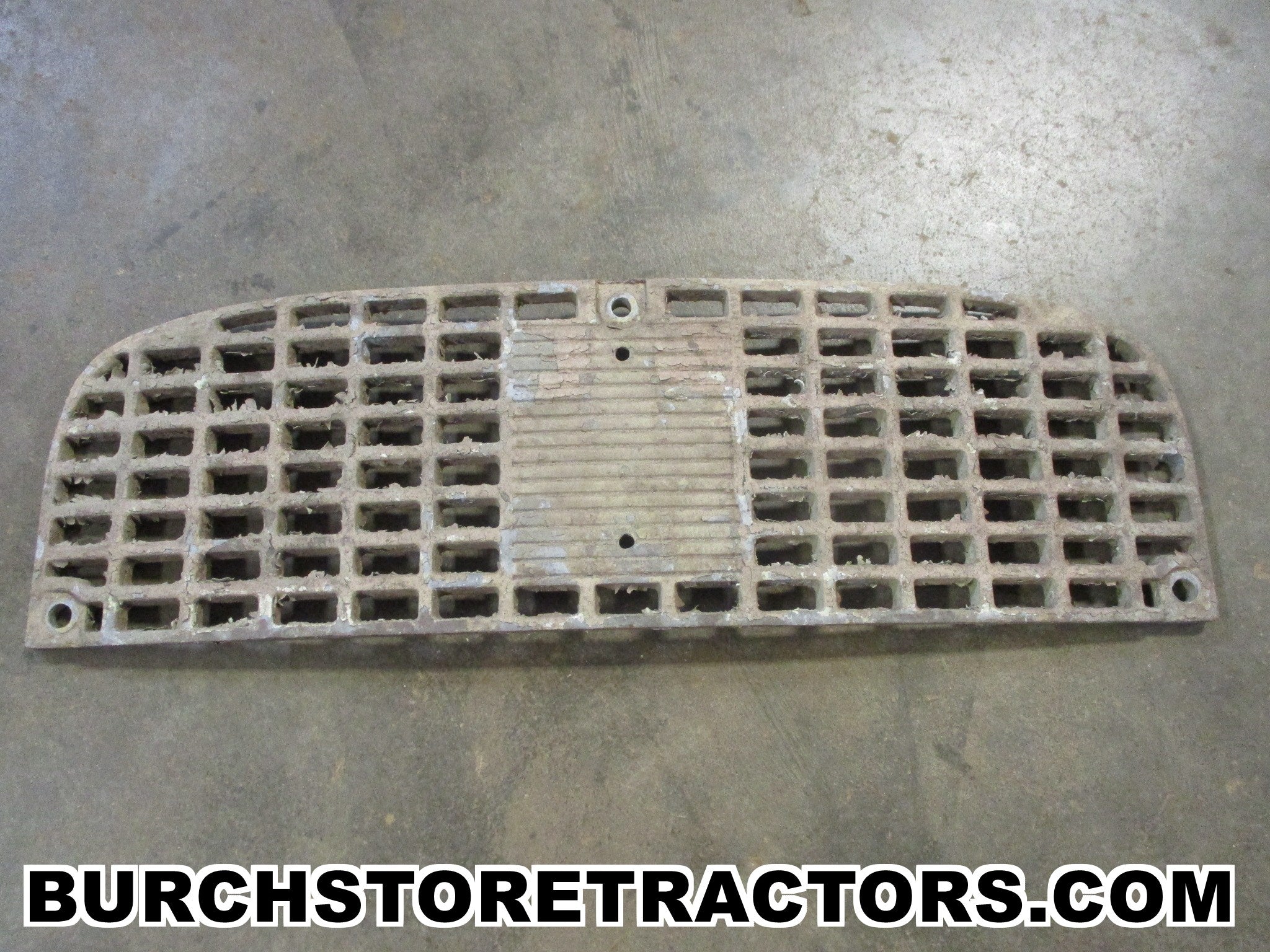 希少！レクサス純正GSFインストルメントパネル アルカンターラ Top Grill Insert for Early Model Farmall 140 Tractors, 368872R1