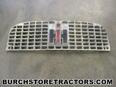 farmall 140 tractor grill upper insert