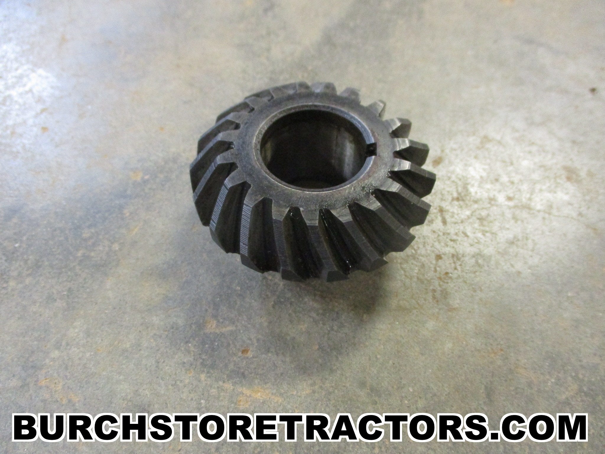 gear drive belt Belt Pulley Pinion Drive Gear for Farmall 140, 130, 100, Super A, Supe – Burch Store Tractors