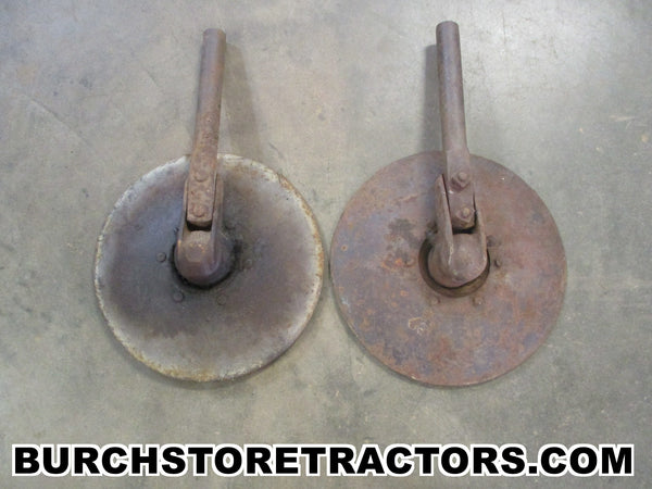 farmall 140 tractor cultivator hiller disc