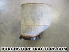farmall 140 tractor planter seed hopper