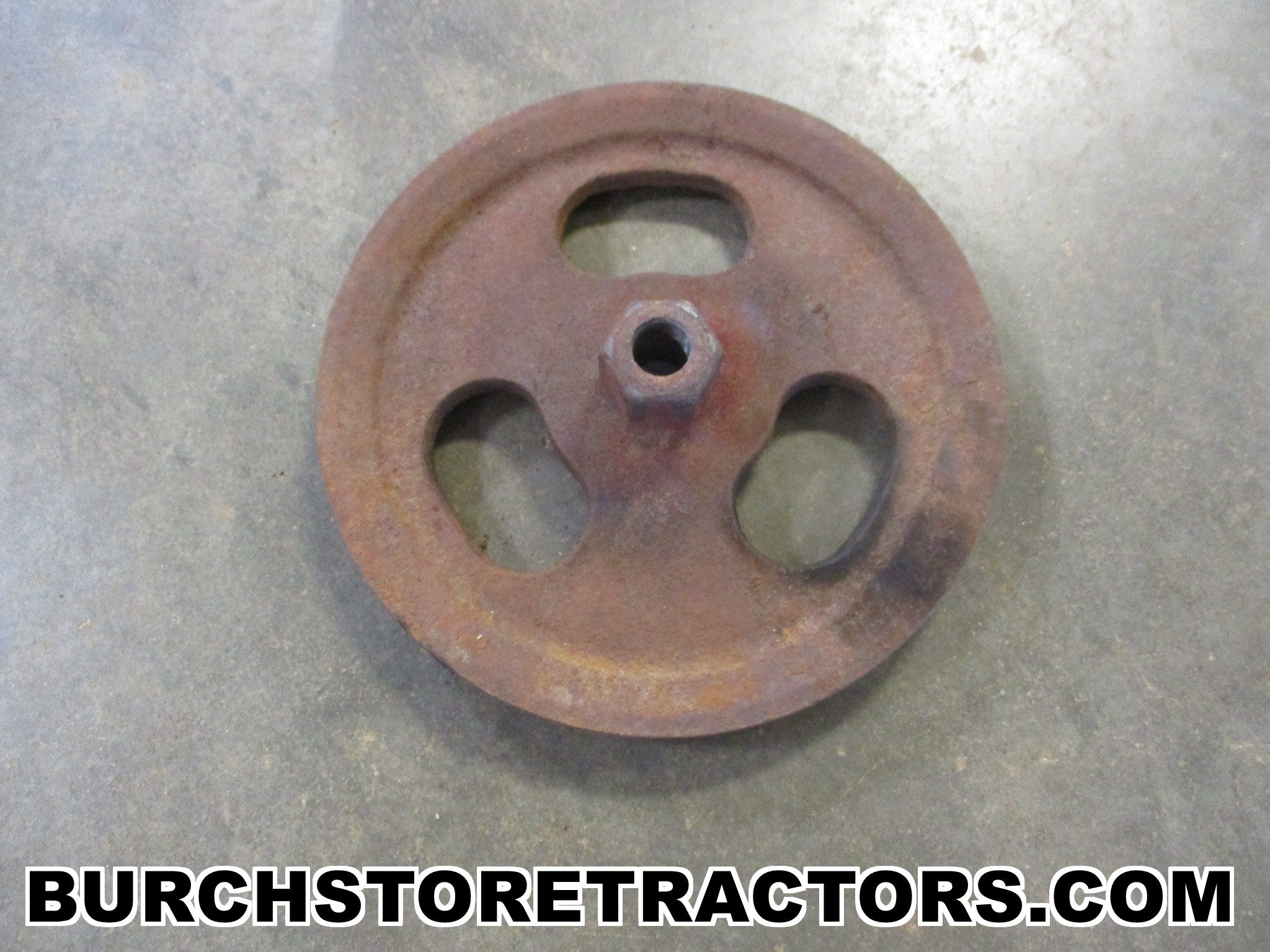 C22 or L22 Sickle Bar Mower Flywheel Shaft Pulley for Farmall Cub