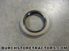 farmall cub tractor final drive fertilizer shaft seal