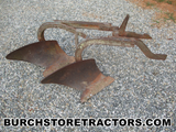 farmall 100 tractor fast hitch bottom plow prong