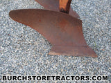 farmall 100 tractor fast hitch moldboard plow
