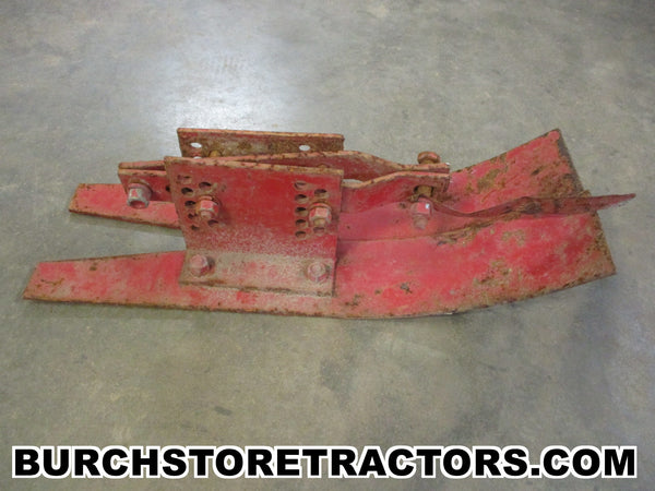 international 186 planter leveling blades