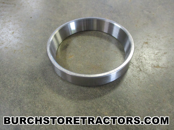 international 240 tractor differential bearing race