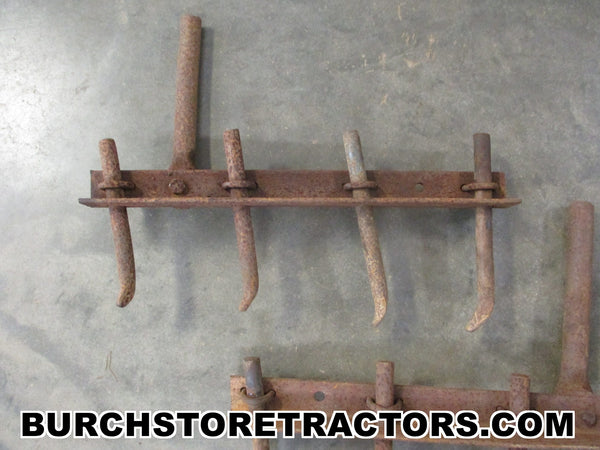 Pair of Scratcher Cultivators for Farmall 140, 130, Super A, 100, Supe ...