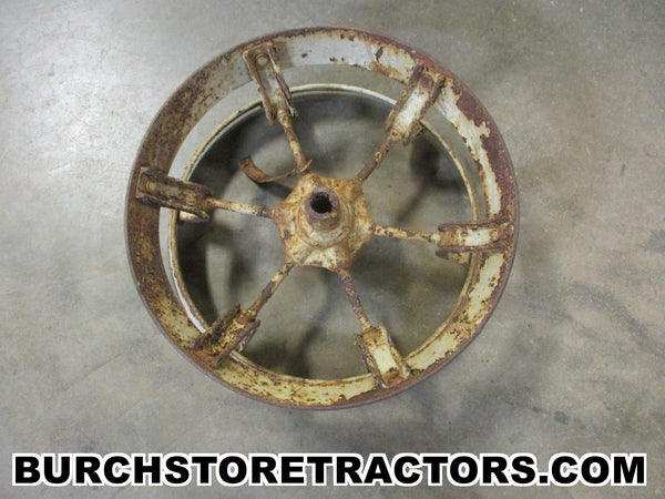 international 184 planter press wheel