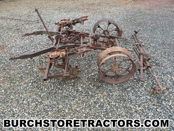 international model 251 2 point hitch planter