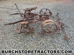international model 251 2 point hitch planter
