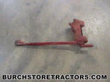 international cub tractor hydraulic lever assembly