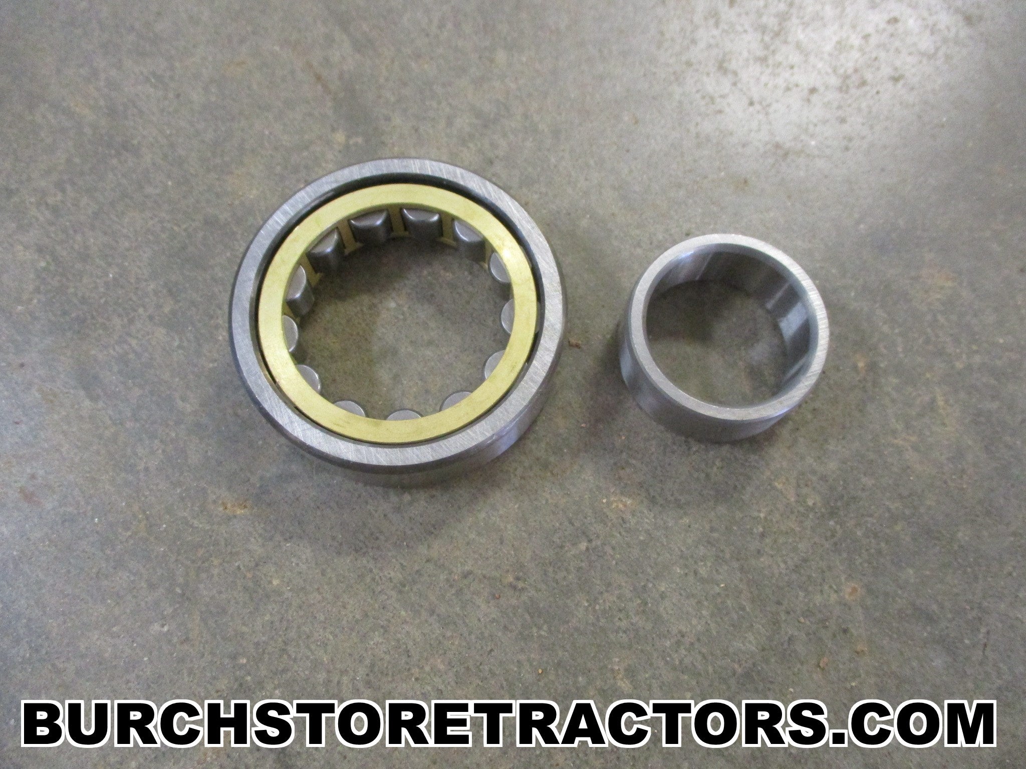 Front Wheel Bearing Kit For John Deere JD 4100, 70, 520, 620, 630, 720, 730, 60, BW