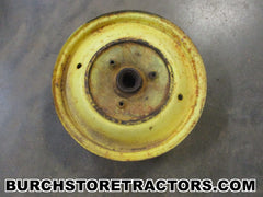 John Deere M tractor front rim 