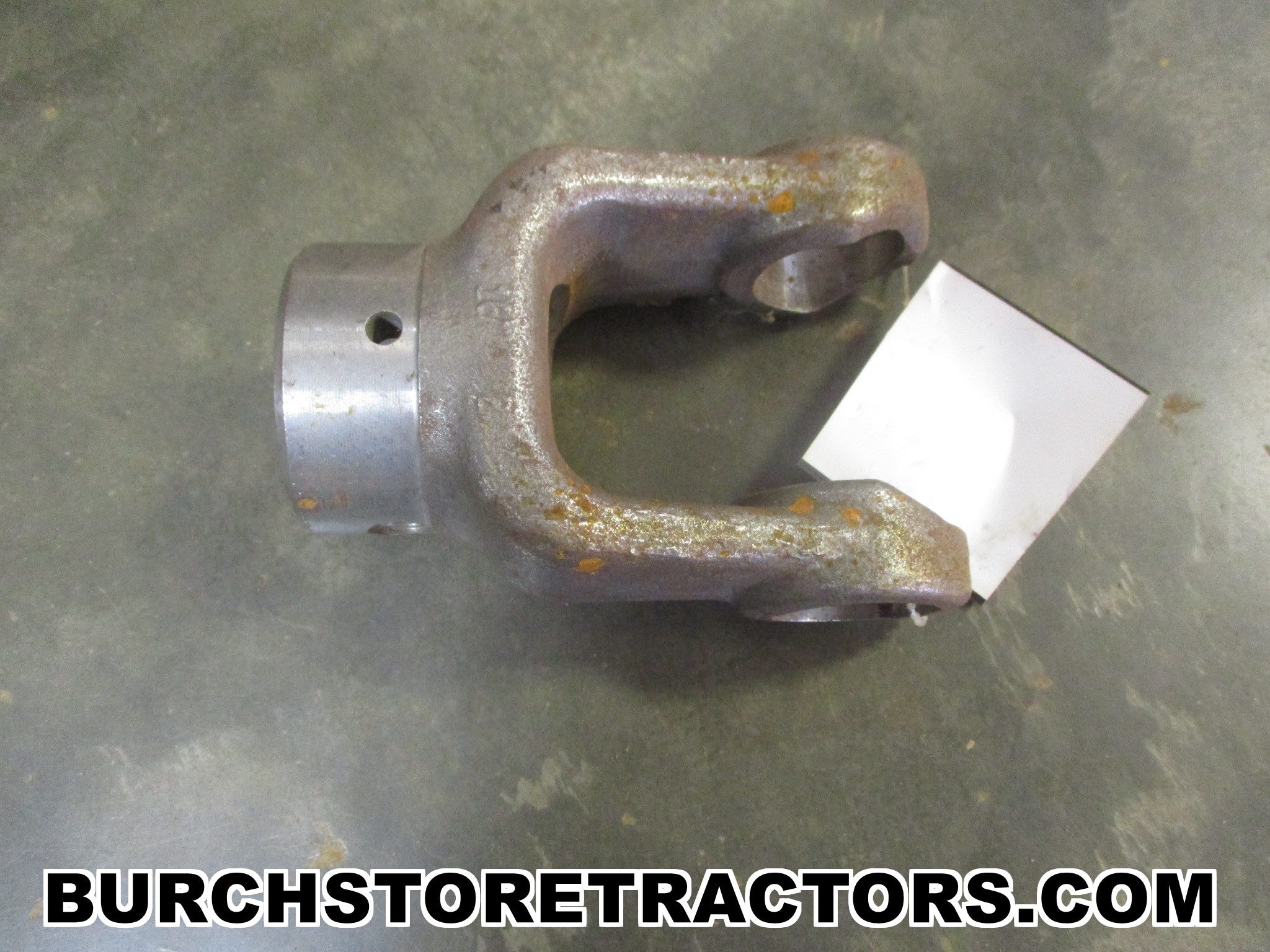 New Old Stock PTO Shaft Implement Yoke, 1-3/8 Round, 8023522 FREE