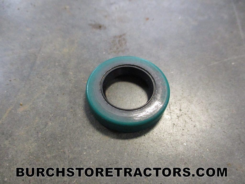 Hydraulic Pump Seal for IH Farmall 140, 130, SA, 100, Super C, A50421