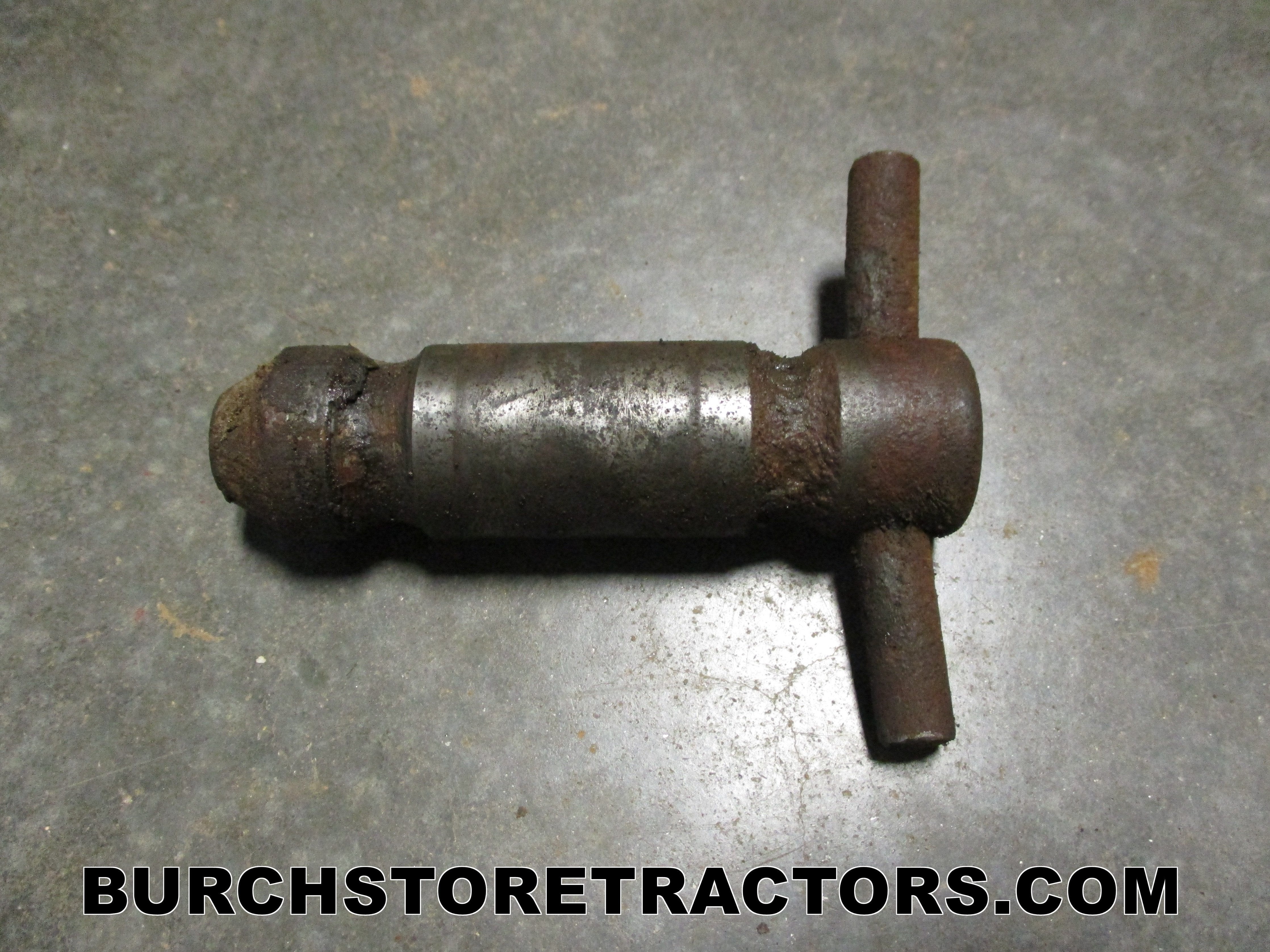 jpyn引き取り専用　２脚 2 Point Fast Hitch Lift Piston Mounting Pin for Farmall C, Super C