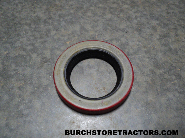 Final Drive Differential Bearing Retainer Oil Seal for Farmall A Tractors