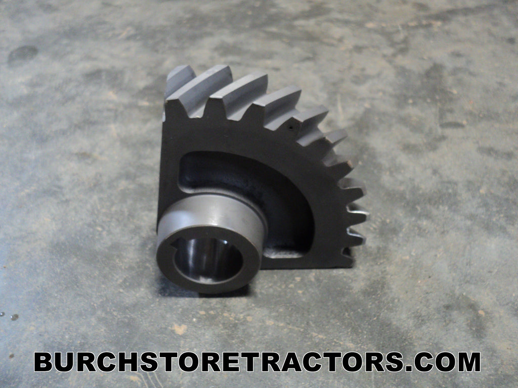 New Steering Sector Worm Gear for Farmall 140 Tractors, 70888C1