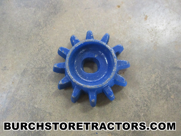 cole planter 12 tooth distance gear