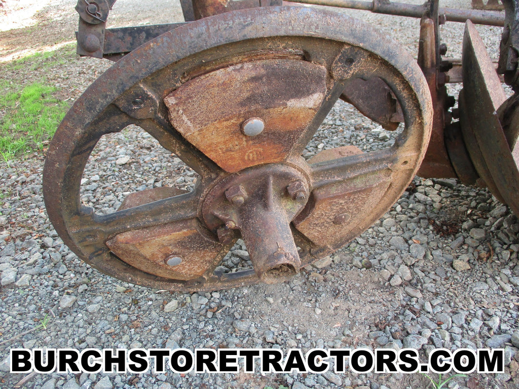 International 151 Rear Mount Disk Plow with Scraper for Farmall Cub Tr ...